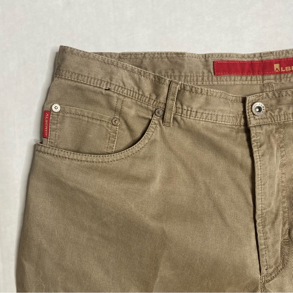 Alberto Tan Brown Corduroy Jeans - Picture 4 of 10